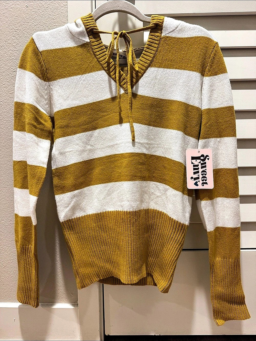 Juicy Couture Striped Hooded Sweater in Yellow & White Size Small NWT